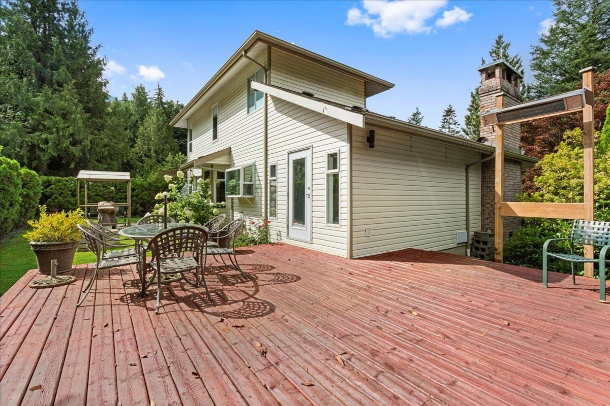 Backyard Photo of 3 1735 Spring Creek Drive, Lindell Beach, BC