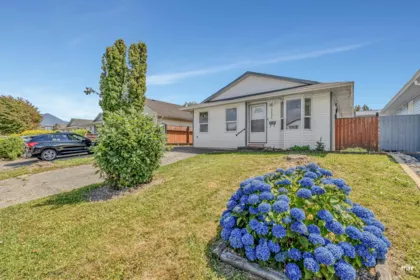 45466 Meadowbrook Drive, Chilliwack, BC, Chilliwack — Single Family Residence for sale