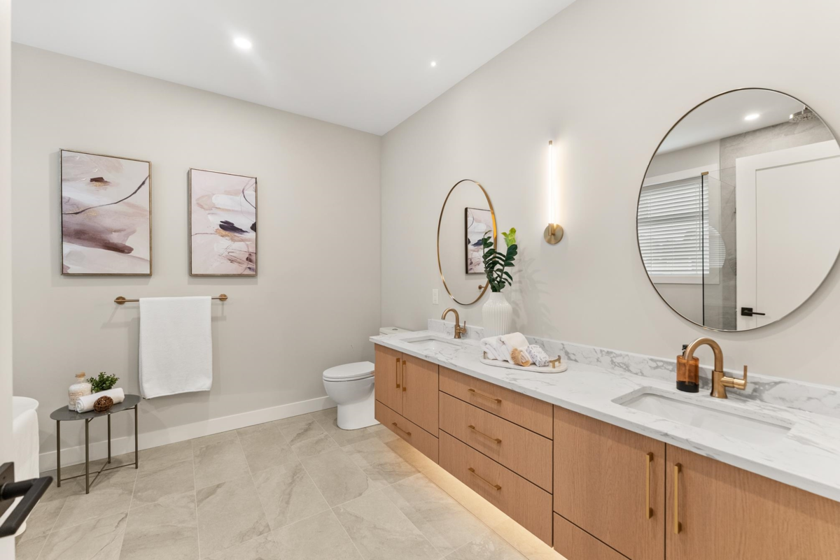 Front Yard Photo of 4880 Garry Street, Richmond, BC