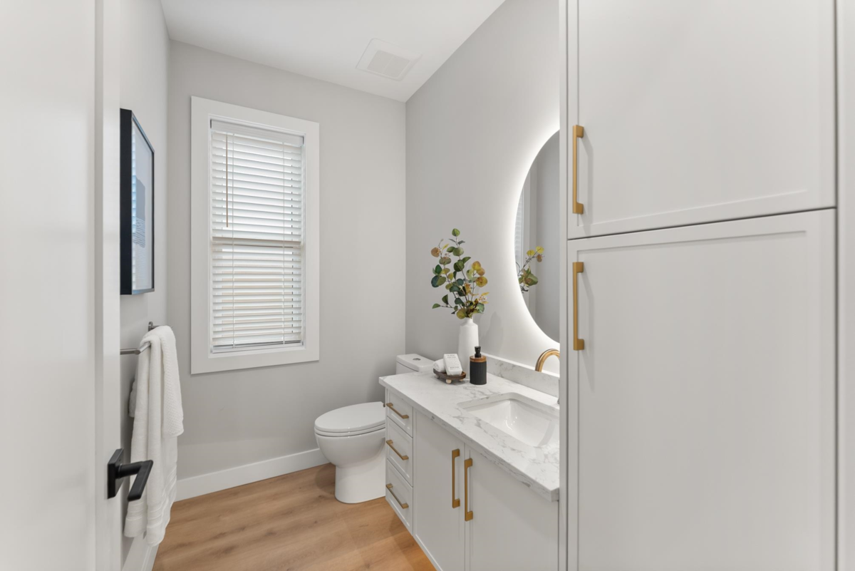 Swimming Pool Photo of 4880 Garry Street, Richmond, BC