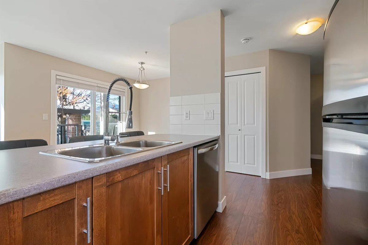 Breakfast Nook Photo of 106 9422 Victor Street, Chilliwack, BC