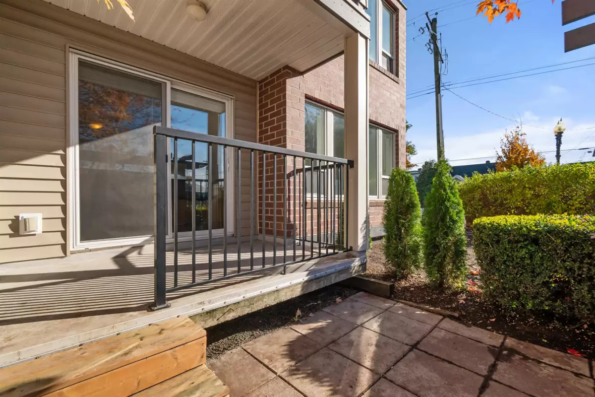 Powder Room Photo of 106 9422 Victor Street, Chilliwack, BC