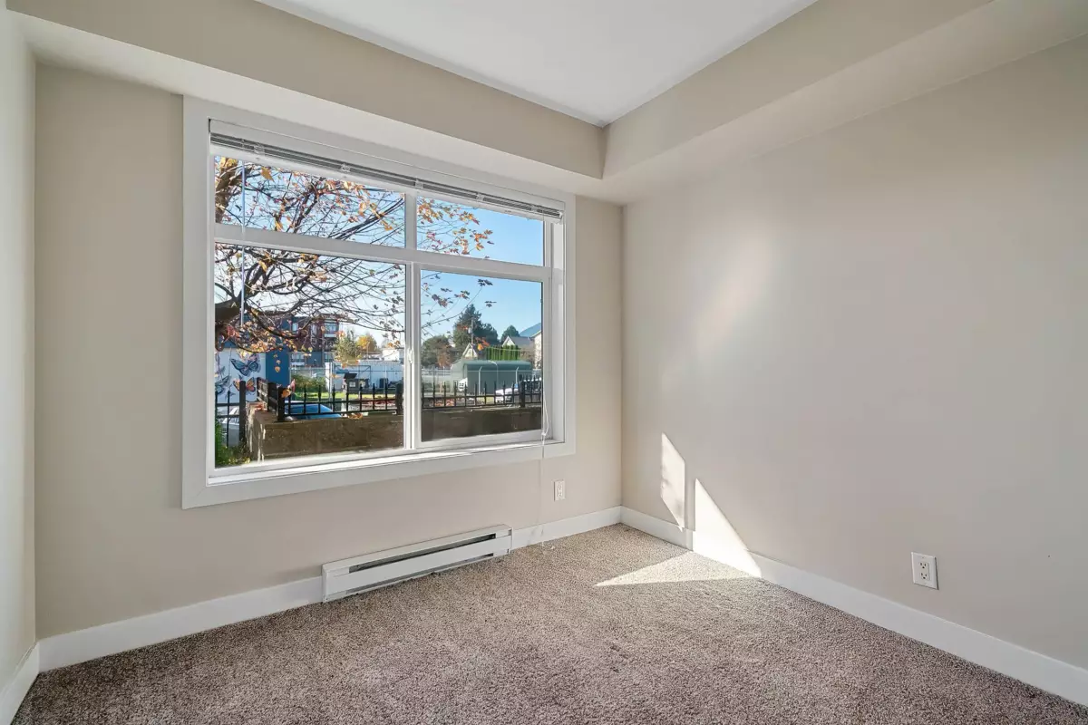Primary Bathroom Photo of 106 9422 Victor Street, Chilliwack, BC