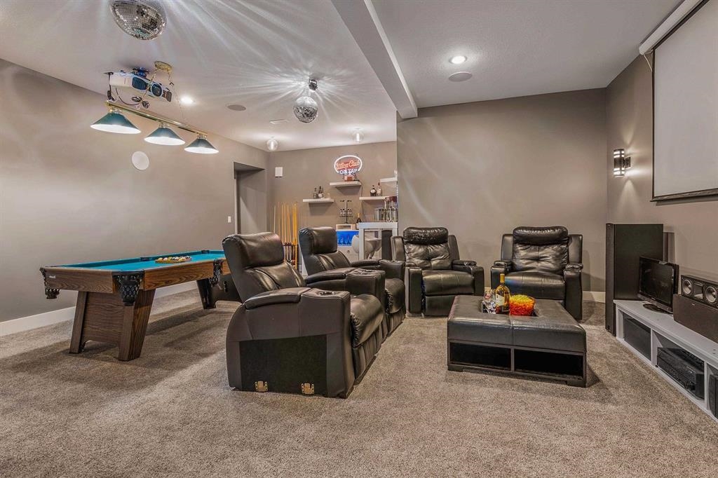 Hot Tub / Spa Photo of 20261 41 Avenue, Langley, BC