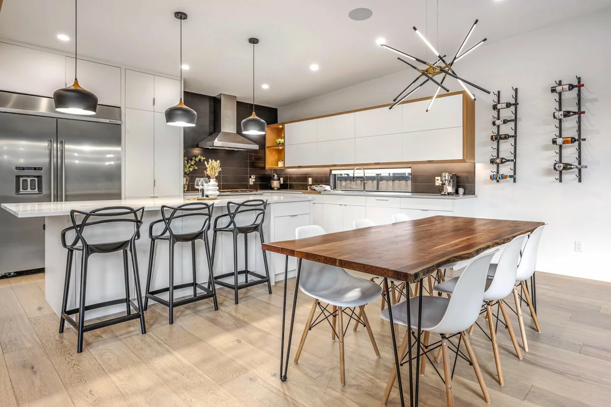 Walk-In Closet Photo of 20261 41 Avenue, Langley, BC