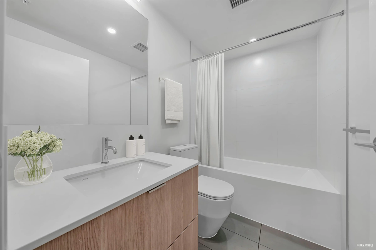 Pantry Photo of 809 308 Alderson Avenue, Coquitlam, BC