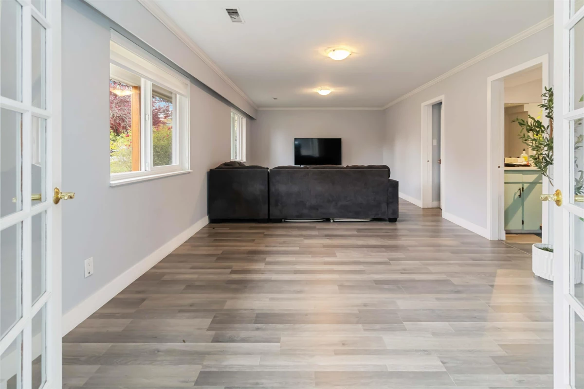 Dining Area Photo of 5237 12 Avenue, Tsawwassen, BC