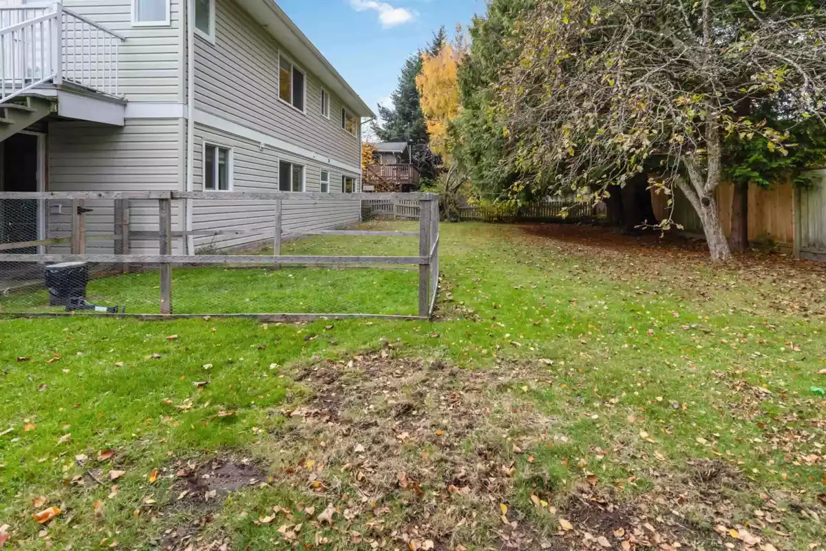 Outdoor Deck Photo of 5237 12 Avenue, Tsawwassen, BC