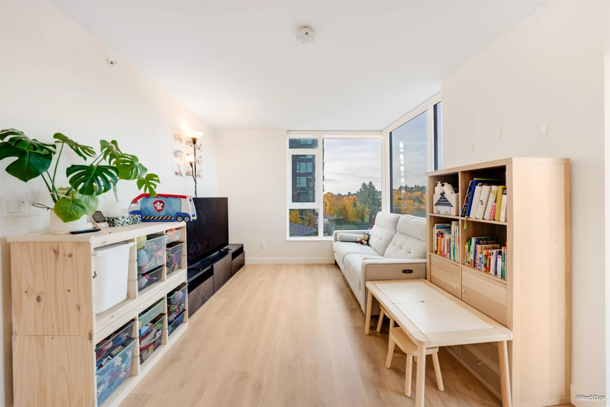 Loft / Bonus Room Photo of 807 318 Alderson Avenue, Coquitlam, BC