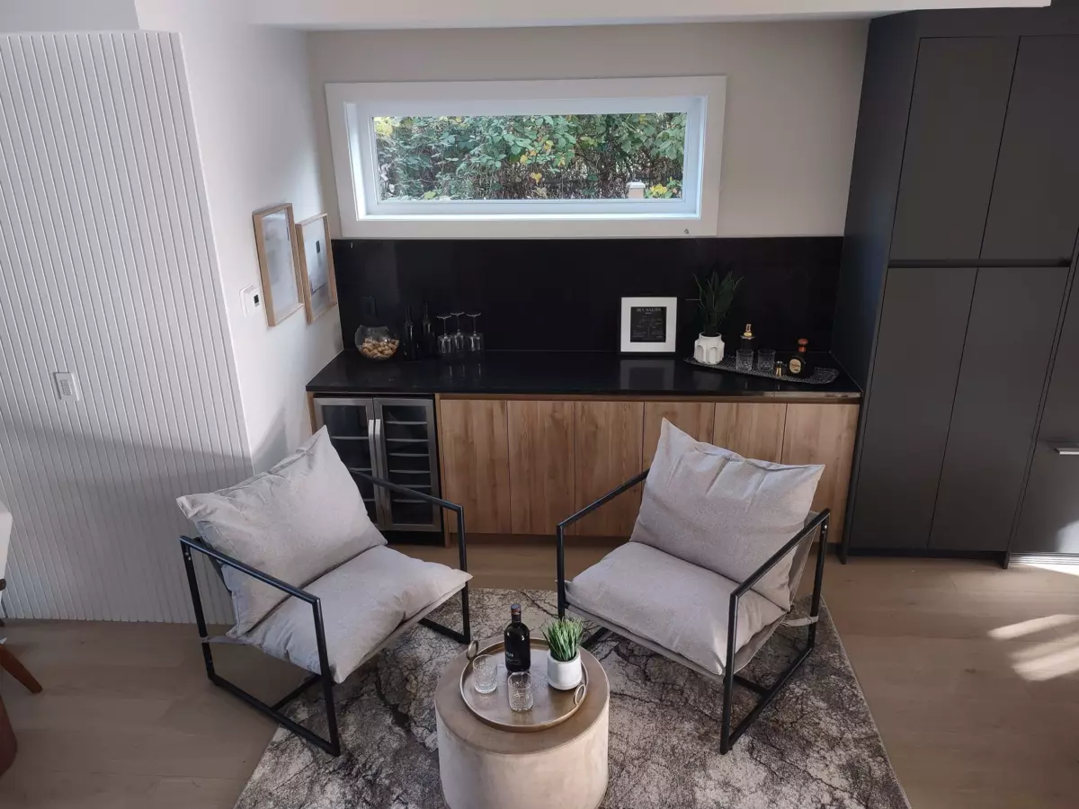 Kitchen Island Photo of 1 1706 W 68th Avenue, Vancouver, BC