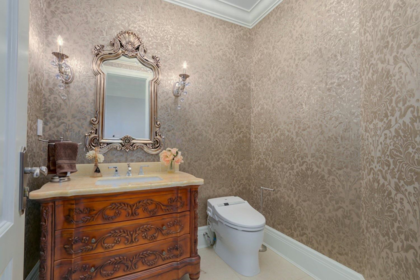 Hallway Photo of 805 King Georges Way, West Vancouver, BC