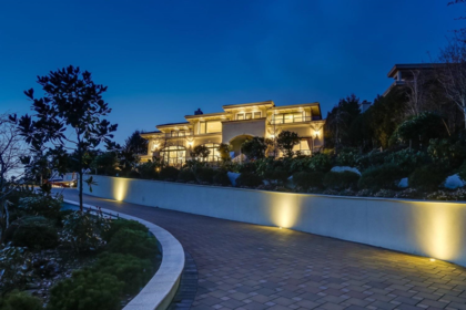 805 King Georges Way, West Vancouver, BC