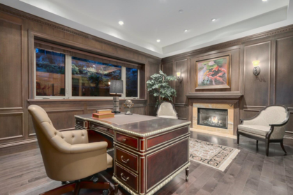 Powder Room Photo of 805 King Georges Way, West Vancouver, BC
