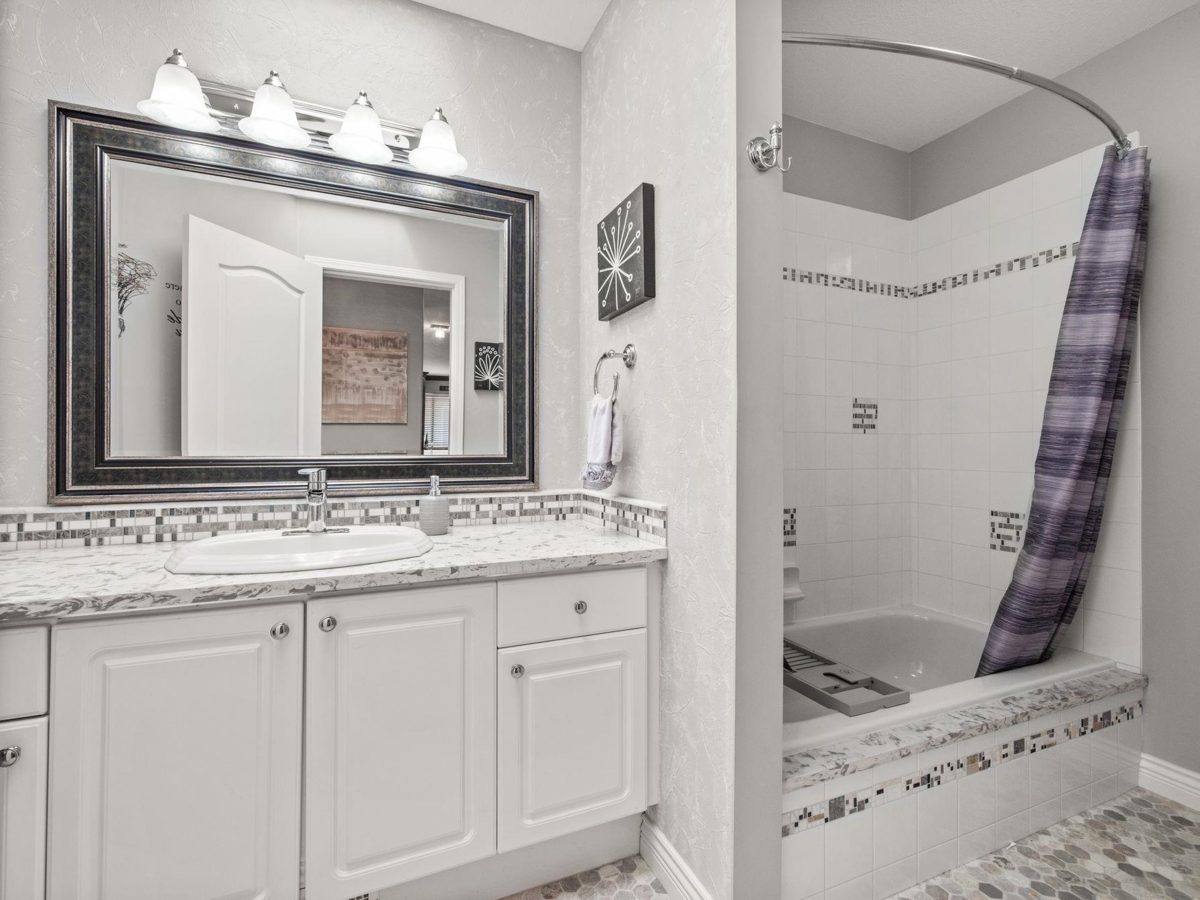 Basement Recreation Room Photo of 7937 Burdock Street, Mission, BC