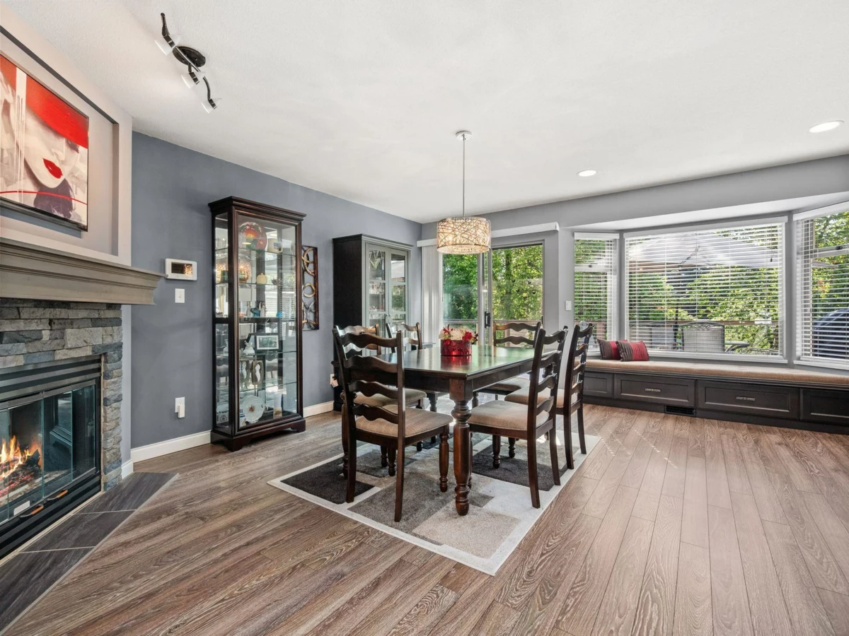 Kitchen Island Photo of 7937 Burdock Street, Mission, BC