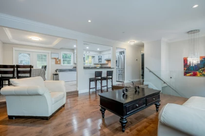 1901 Iris Place, Surrey, BC, King George Corridor — 5 bed single family residence for sale