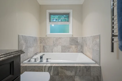 Laundry Room Photo of 1901 Iris Place, Surrey, BC