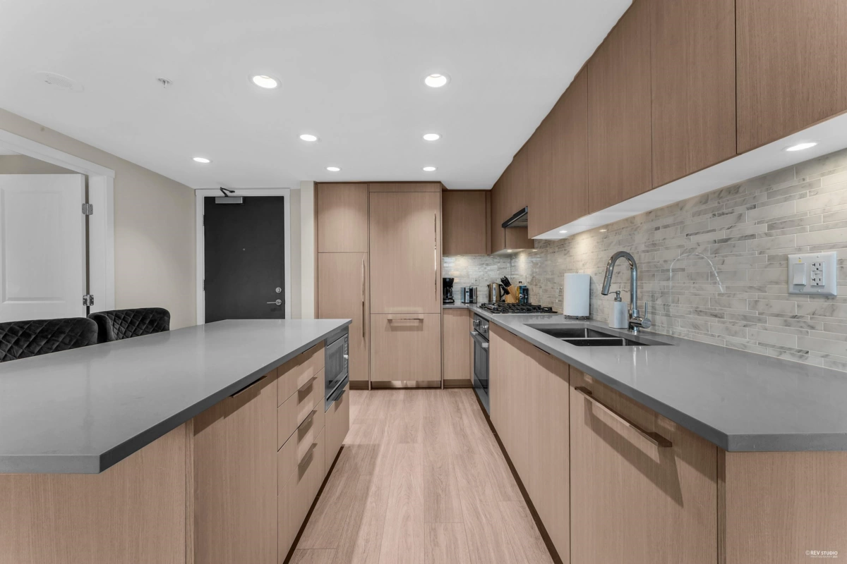 Primary Bedroom Photo of 3504 1182 Westwood Street, Coquitlam, BC