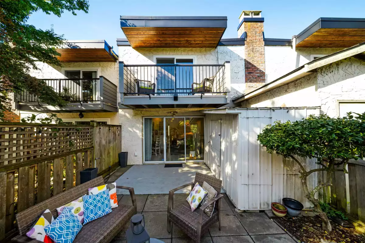 Swimming Pool Photo of 28 10840 Springmont Drive, Richmond, BC