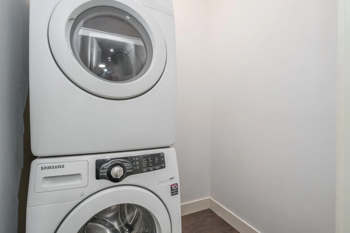 Hot Tub / Spa Photo of 405 3192 Gladwin Road, Abbotsford, BC