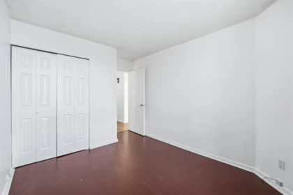 Basement Recreation Room Photo of 701 14881 103a Avenue, Surrey, BC