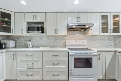 701 14881 103a Avenue, Surrey, BC