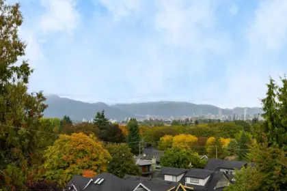 Hot Tub / Spa Photo of 3511 W 15th Avenue, Vancouver, BC