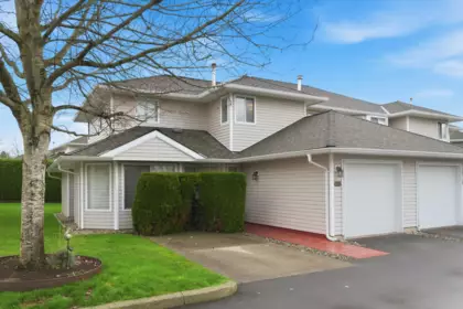 55 21928 48 Avenue, Langley, BC, Langley — Townhouse for sale