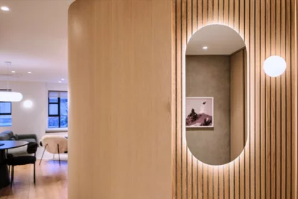 215 4360 Lorimer Road, Whistler, BC, Whistler Village — 2 bed apartment/condo for sale