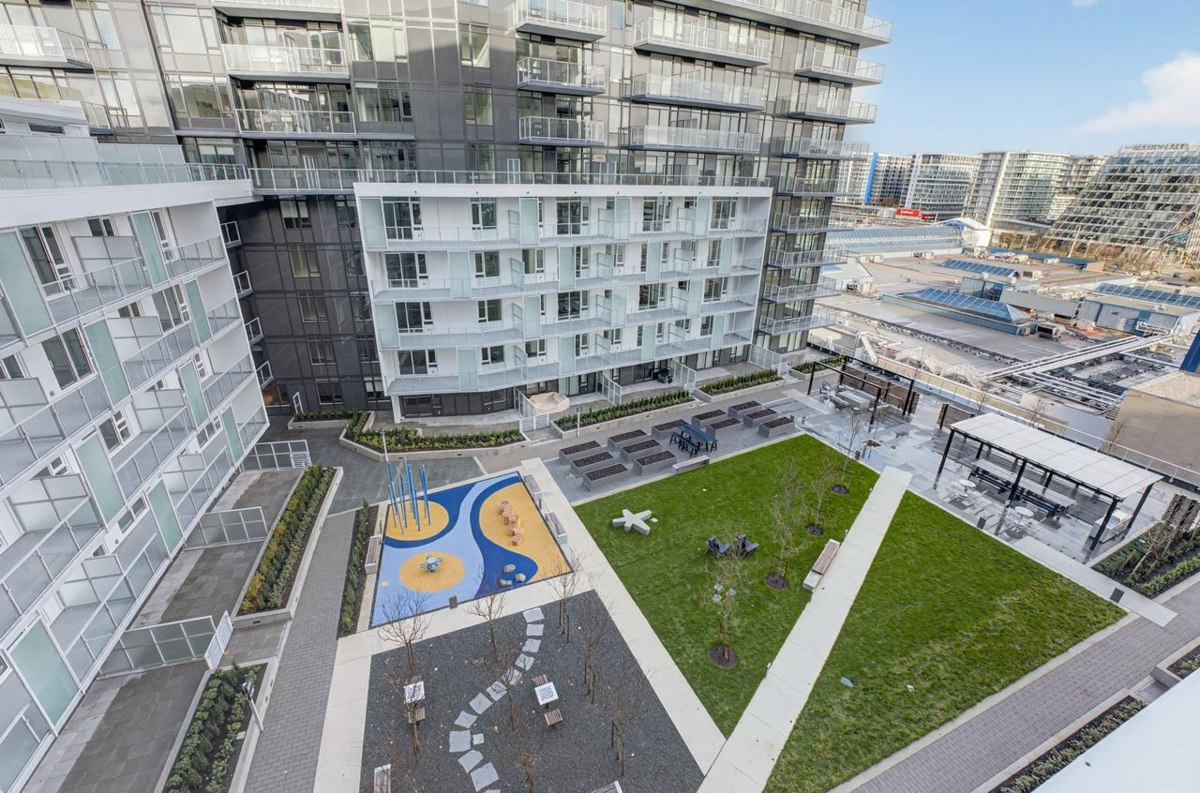 Hallway Photo of 907 6500 Minoru Boulevard, Richmond, BC