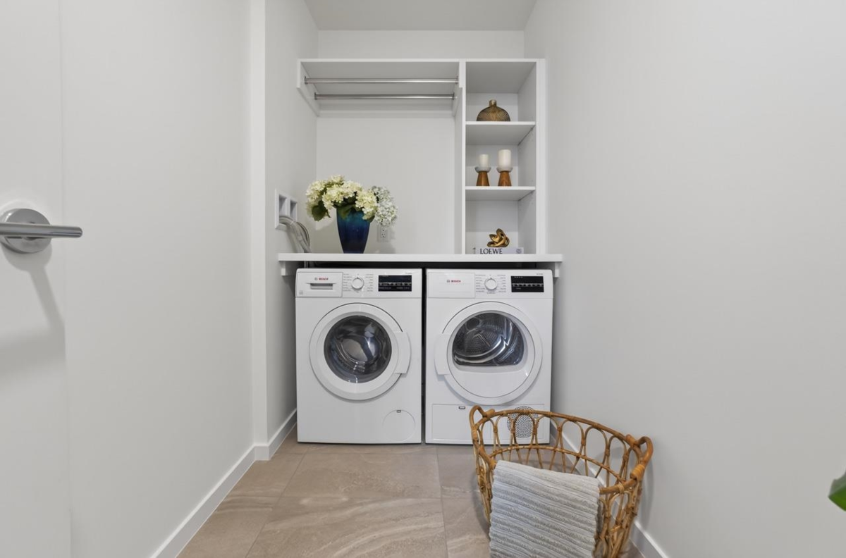 Loft / Bonus Room Photo of 907 6500 Minoru Boulevard, Richmond, BC