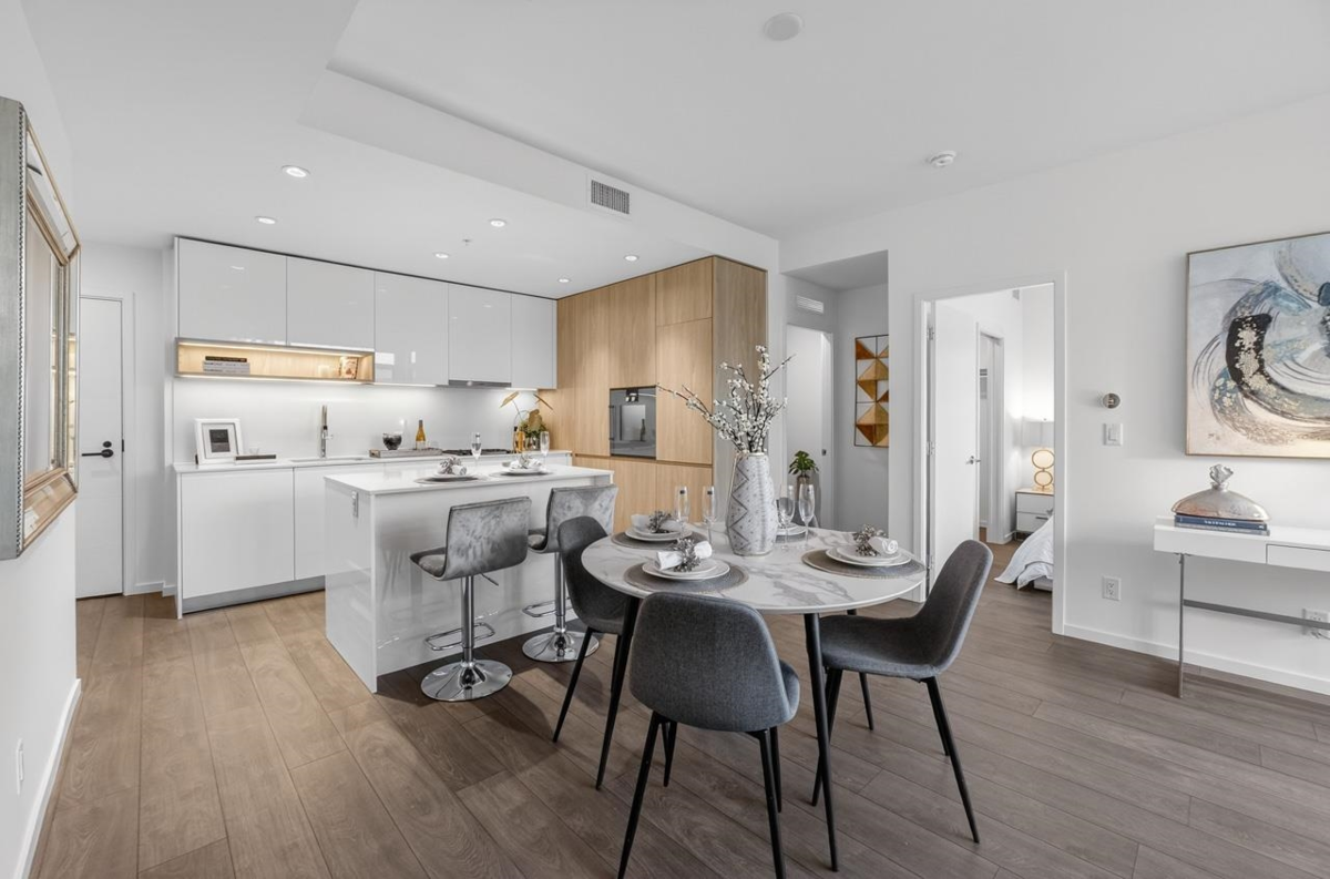 Outdoor Deck Photo of 907 6500 Minoru Boulevard, Richmond, BC