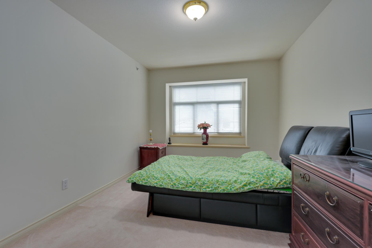Bedroom 2 Photo of 8369 Shaughnessy Street, Vancouver, BC