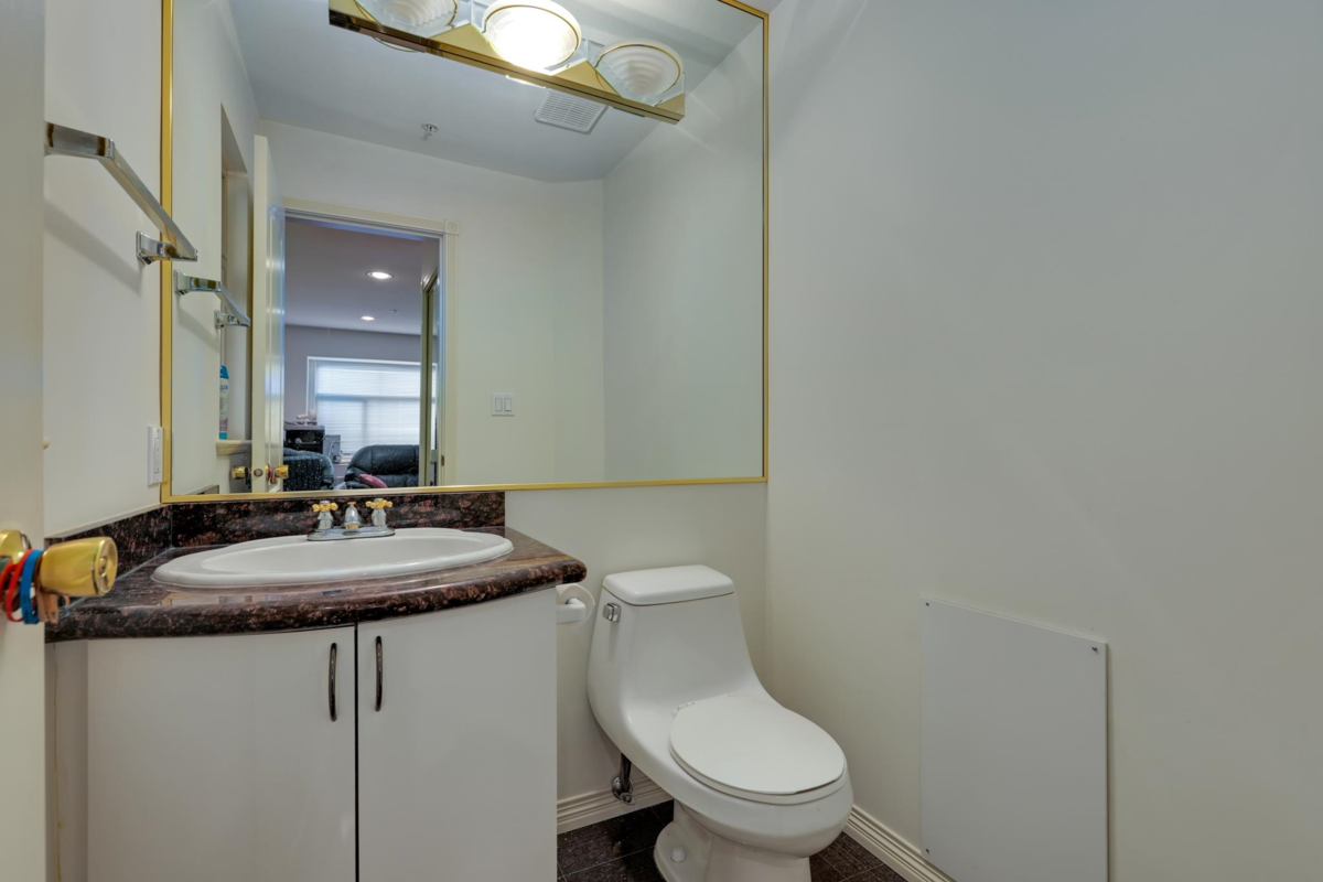 Primary Bedroom Photo of 8369 Shaughnessy Street, Vancouver, BC