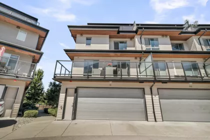 Family Room Photo of 31 15775 Mountain View Drive, Surrey, BC