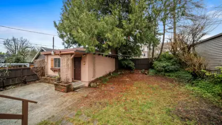 Outdoor Kitchen Photo of 3537 W 31st Avenue, Vancouver, BC
