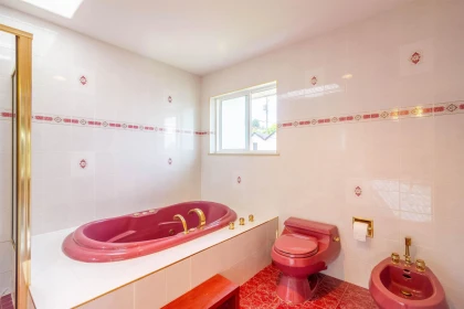 Basement Recreation Room Photo of 7286 Barnet Road, Burnaby, BC