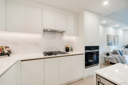208 918 W 32nd Street, Vancouver, BC, Vancouver — Townhouse for sale
