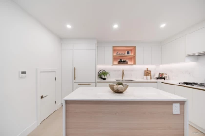 Office / Den Photo of 208 918 W 32nd Street, Vancouver, BC