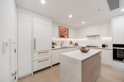 Powder Room Photo of 208 918 W 32nd Street, Vancouver, BC