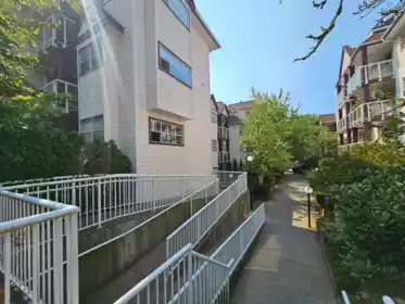 201 3680 Rae Avenue, Vancouver, BC, Vancouver — Apartment/Condo for sale