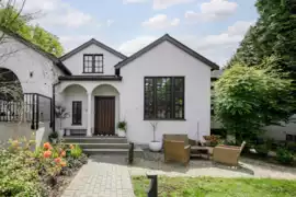 2502 W 33rd Avenue, Vancouver, BC