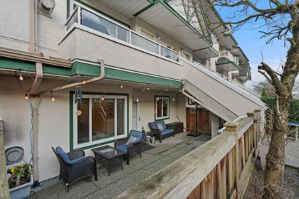 Front Yard Photo of 110 3978 Albert Street, Burnaby, BC