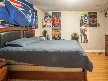 Primary Bedroom Photo of 32202 Hillcrest Avenue, Abbotsford, BC