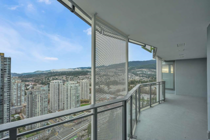 Entry Foyer Photo of 3607 1182 Westwood Street, Coquitlam, BC