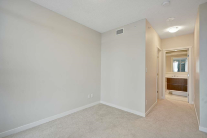 Office / Den Photo of 3607 1182 Westwood Street, Coquitlam, BC