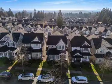 Hot Tub / Spa Photo of 3376 Watkins Avenue, Coquitlam, BC