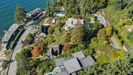 Office / Den Photo of 3721 Sunset Lane, West Vancouver, BC