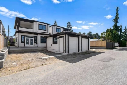 Garden / Landscaping Photo of 7633 Rosewood Street, Burnaby, BC