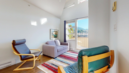 Breakfast Nook Photo of 306 41105 Tantalus Road, Squamish, BC